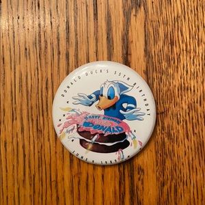 Disney button